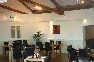 Mercure Swindon East Hotel And Spa ภายนอก รูปภาพ